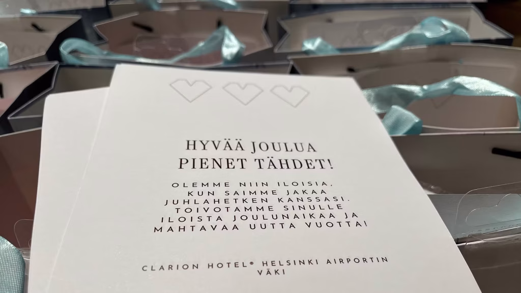 Clarion Hotel® Helsinki Airport tarjosi jälleen jouluruokailun vantaalaisille lapsille