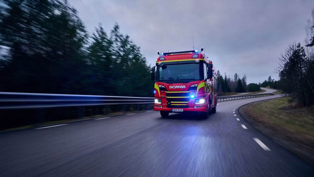 Turvallisuutta, luotettavuutta sekä kestävämpiä vaihtoehtoja palo-, lentoasema- ja pelastustoimeen