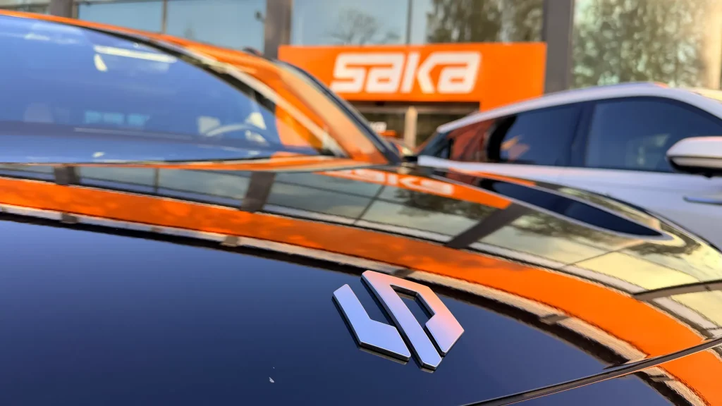 Leapmotor tekee ison avauksen Suomen automarkkinoilla – kumppaniksi valikoitui Suomen suurin vaihtoautokauppa Saka